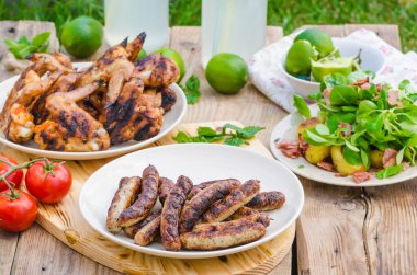 Limonata ile lezzetli Barbekü