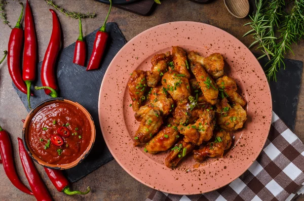 Alitas calientes de pollo — Foto de Stock