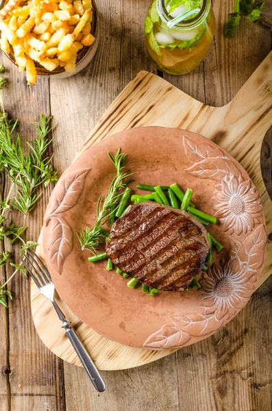 Carne de solomillo de res —  Fotos de Stock