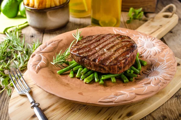 Beef sirloin steak — Stock Photo, Image