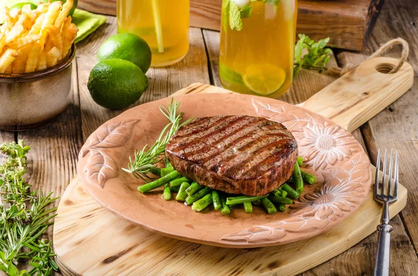 Bife de lombo de vaca — Fotografia de Stock