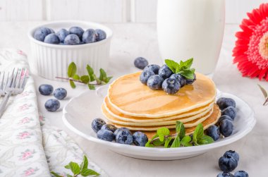 Yaban mersini ile Amerikan krep