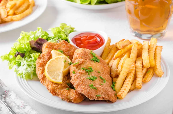 Wiener Schnitzel Original — Stockfoto