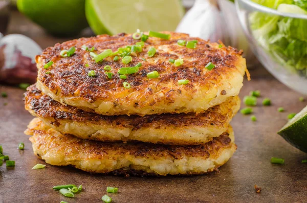 Potato pancakes with garlic — Stock Photo, Image