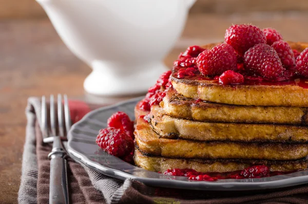 Tostadas francesas con raperos — Foto de Stock