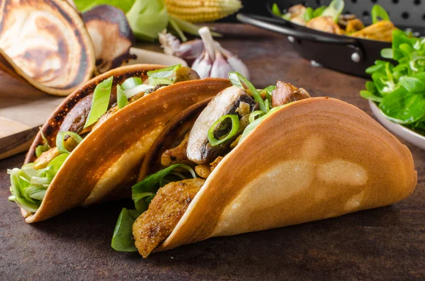 Tacos de poulet maison — Photo