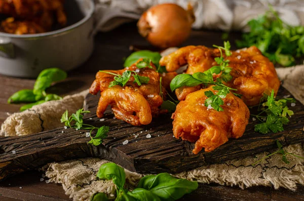 Goedkoop Knapperig Eten Van Met Chili — Stockfoto