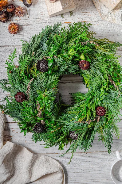 Grinalda Natural Para Férias Advento Natal Com Casas Madeira Caseiras — Fotografia de Stock