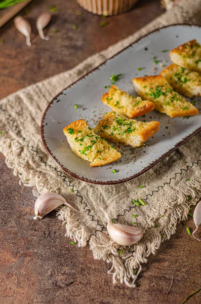 Läcker Baguette Med Smör Parmesanost Och Vitlök — Stockfoto