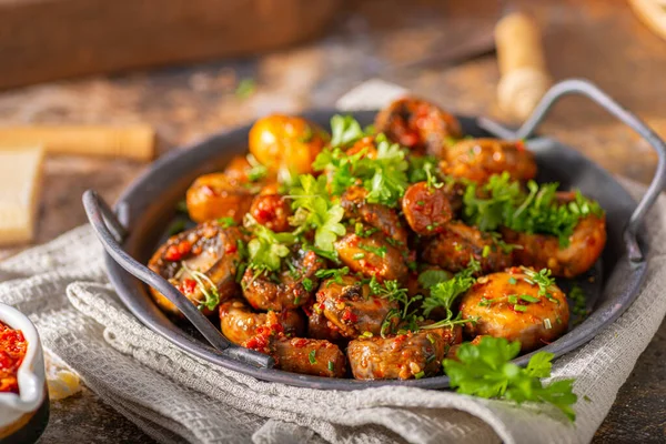 Roasted Mushrooms Chilli Sauce Topped Herbs — Stock Photo, Image