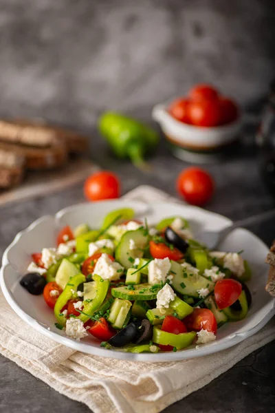 Salade Délicieuse Généreuse Aux Olives Fromage Feta — Photo