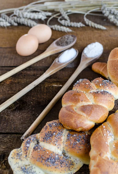 Rollo, pastelería de panadería casera —  Fotos de Stock