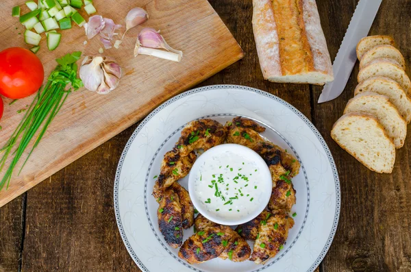 Gegrilde kippenvleugels — Stockfoto