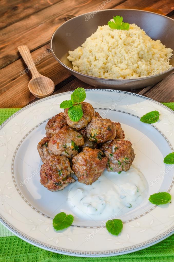 Beef meatballs with cilantro — Stock Photo © Peteer 52690003