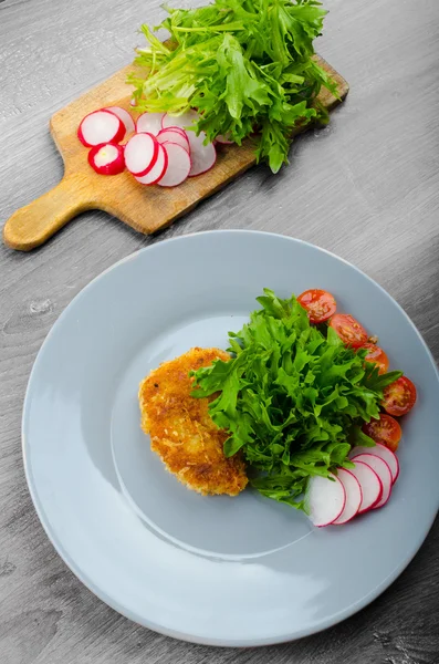 Breaded pork chops in Parmesan cheese — Stock Photo, Image