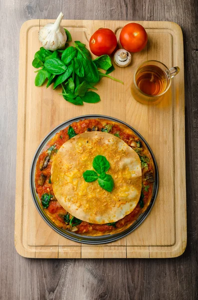 Vegetarian tortilla and bolognese sauce — Stock Photo, Image