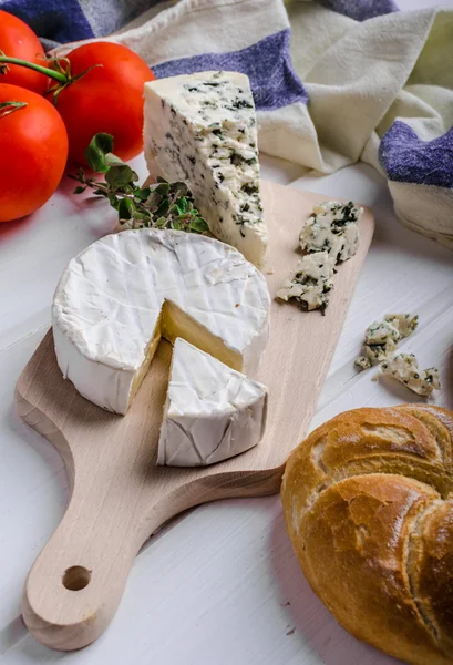 Gourmet cheeses — Stock Photo, Image