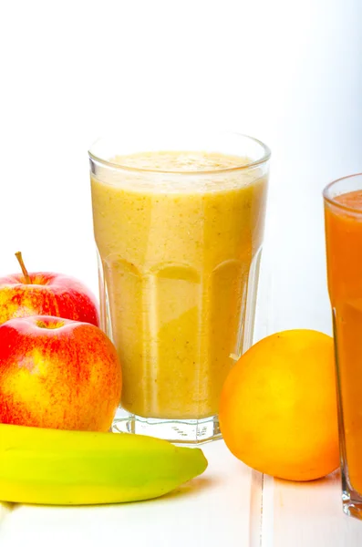 Smoothie dia, hora da bebida saudável — Fotografia de Stock