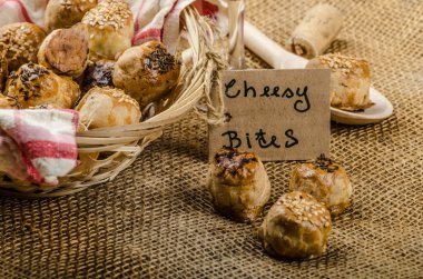 Peynirli ısırıkları