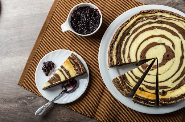 İki tonlu cheesecake — Stok fotoğraf