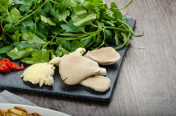 Rustikální vegetariánská omeleta — Stock fotografie