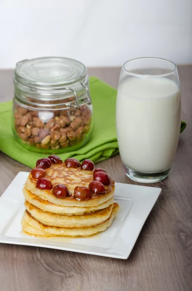 Panqueques caseros esponjosos — Foto de Stock