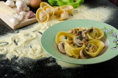 İtalyan İrmik unu - makarna Tortellini