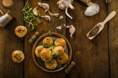 Peynir mini çörekler aile içi hamur ürünleri