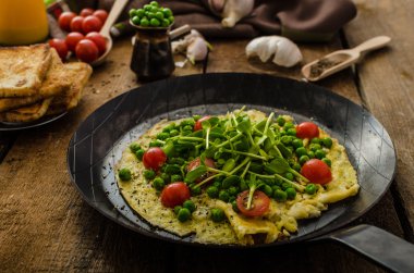Sebze ile sağlıklı omlet