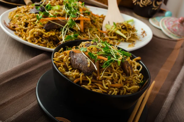 Stir Fry Singapore Noodles — Stock Photo, Image