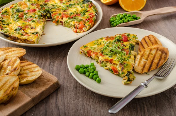 Vegetarian frittata — Stock Photo, Image