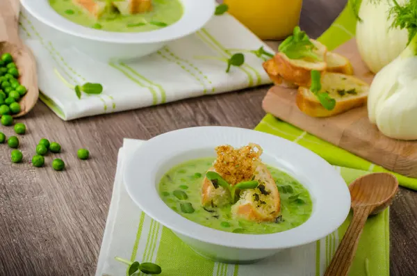 Erbsensuppe — Stockfoto