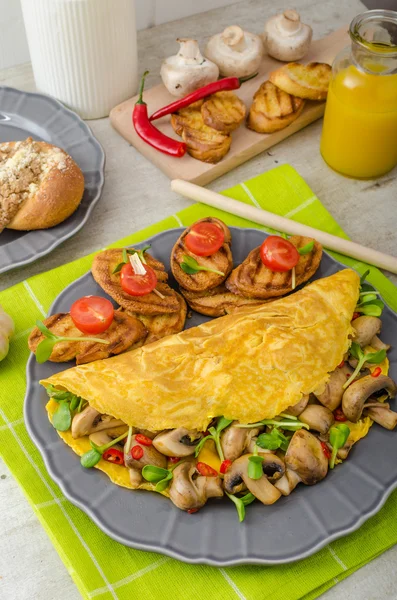 Vegetariánská omeleta, jíst čisté — Stock fotografie