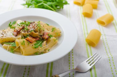 İtalyan rigatoni