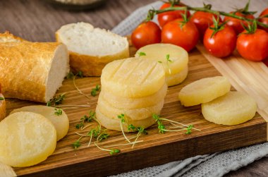 Çek kokuşmuş peynir - Olomoucke tvaruzky