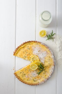 Rosemary ile limon ekşi