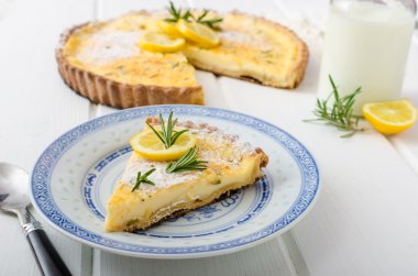 Rosemary ile limon ekşi