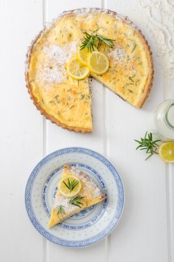 Rosemary ile limon ekşi