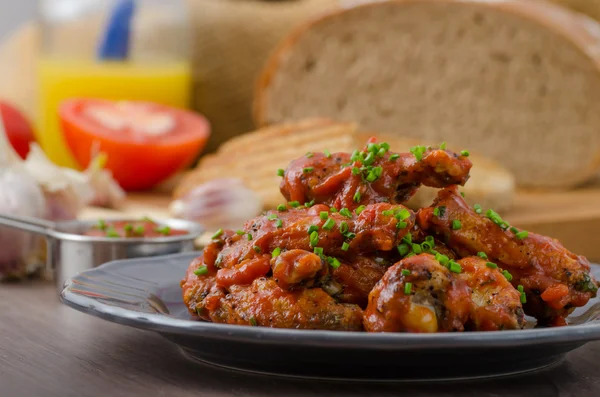 Spicy chicken wings — Stock Photo, Image