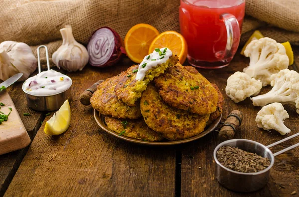 Blomkål curry pannkakor — Stockfoto