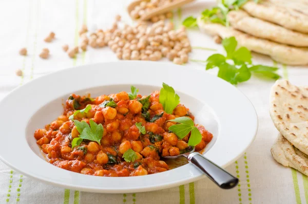 Spinach chickpea curry — Stock Photo, Image