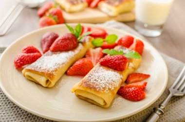 Peynir Blintzes