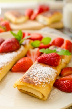 Peynir Blintzes