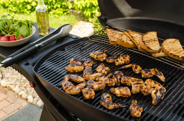 Asas de frango teriyaki — Fotografia de Stock