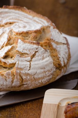 Ev yapımı Rustik Ekmek