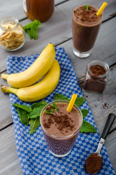 Schokoladen-Bananen-Smoothie — Stockfoto
