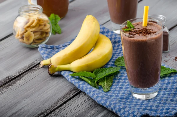 Batido de chocolate y plátano — Foto de Stock