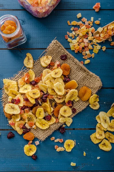 Frutas secas, sanas y deliciosas —  Fotos de Stock