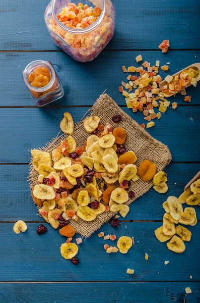 Gedroogde vruchten, gezond en lekker — Stockfoto