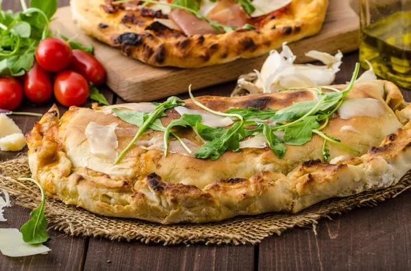 Calzone pizza — Stockfoto